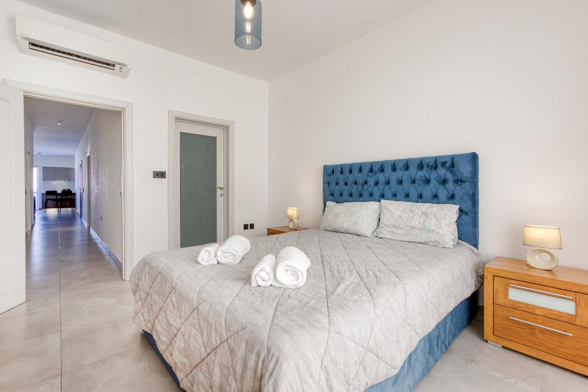 Annitchka Mansions - Penthouse In Central Malta ビルキルカラ エクステリア 写真