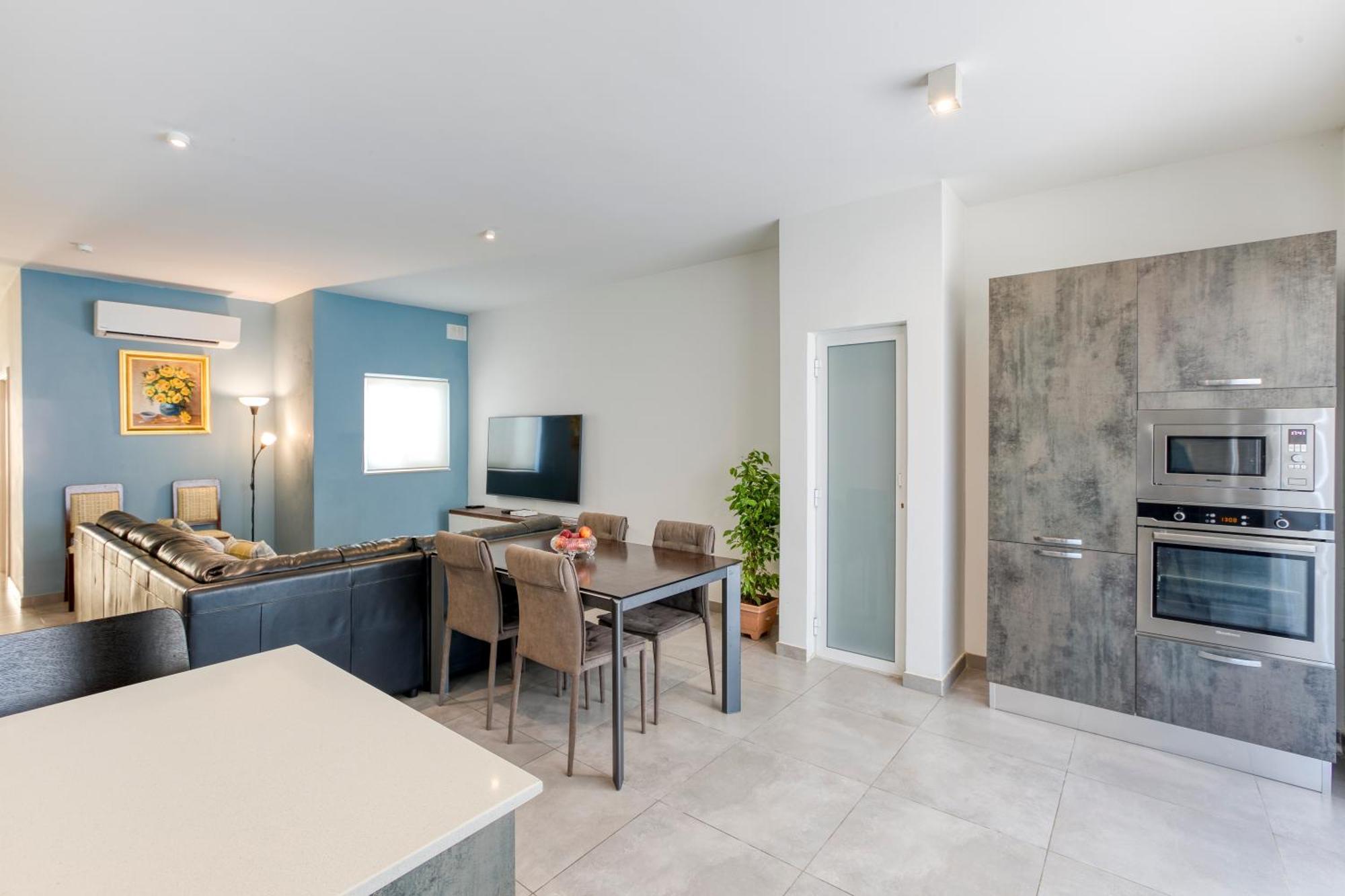 Annitchka Mansions - Penthouse In Central Malta ビルキルカラ エクステリア 写真